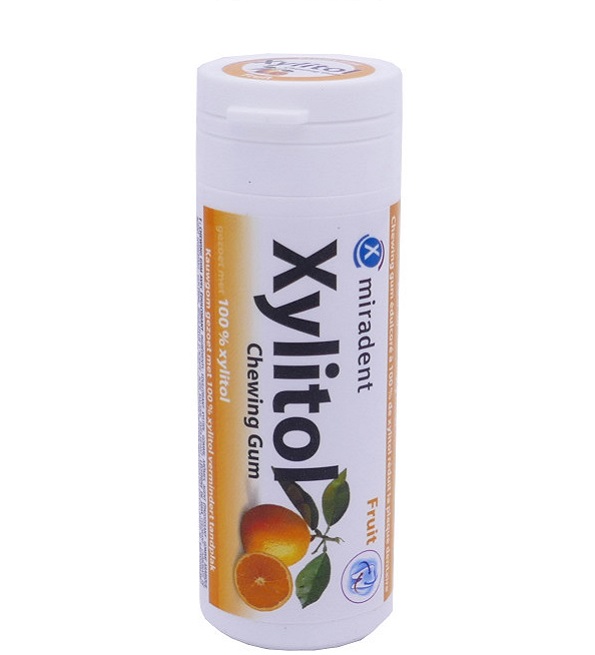 MIRADENT XYLITOL CHEWING GUM FRUIT 30 PIECES
